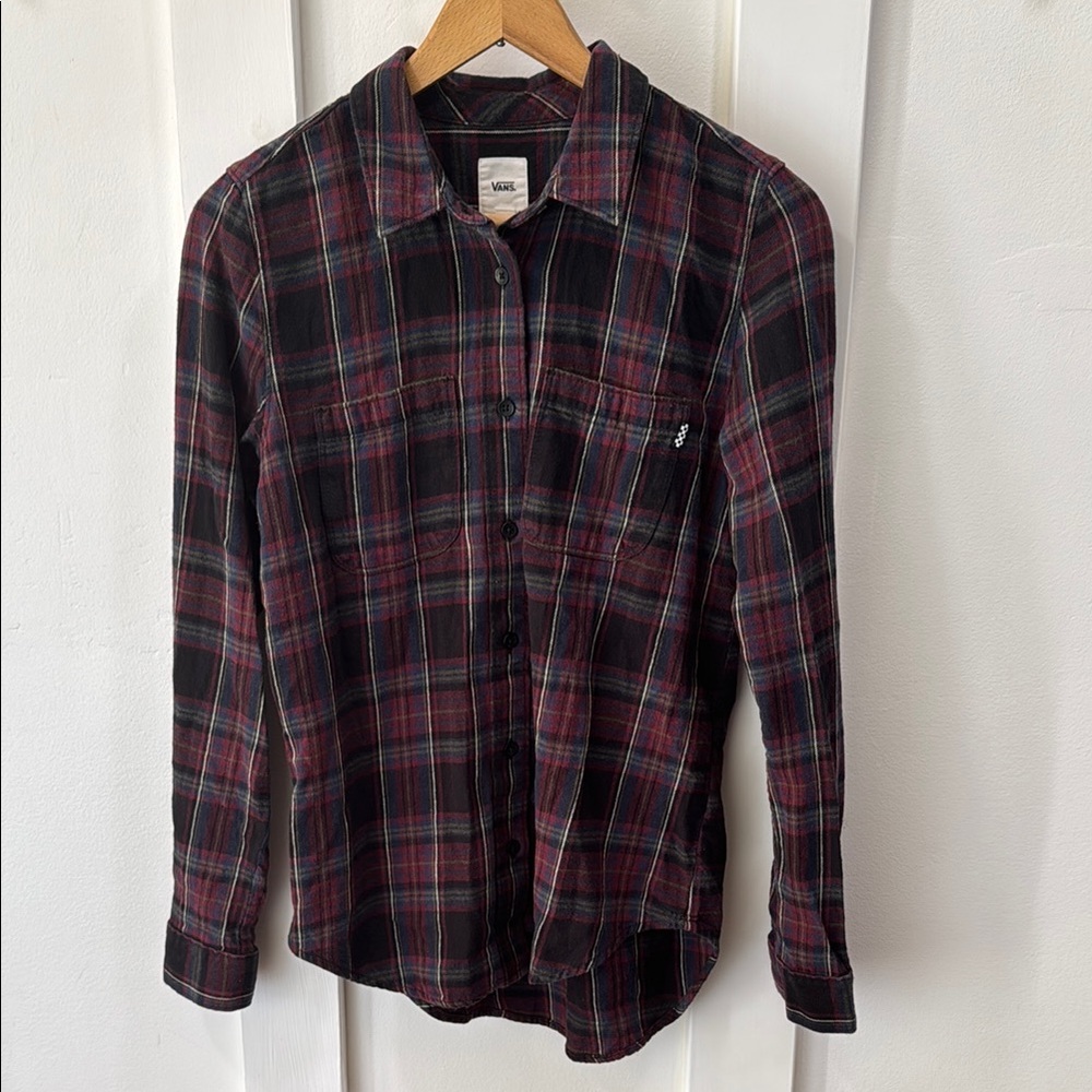 VANS Plaid Button Down Red and Red Shirt XS Skater Grunge Retro Indie 90’s